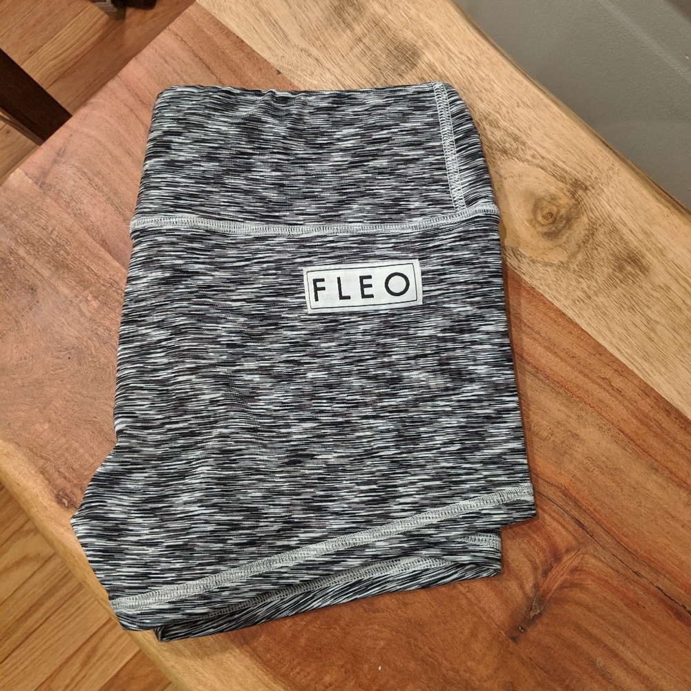 EUC Fleo Tenatious short M